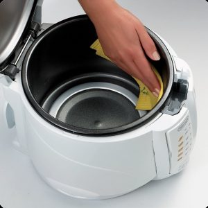 DeLonghi D677UX Deep Fryer